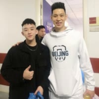 小叔叔🏀7号