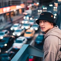 跑酷俊文
